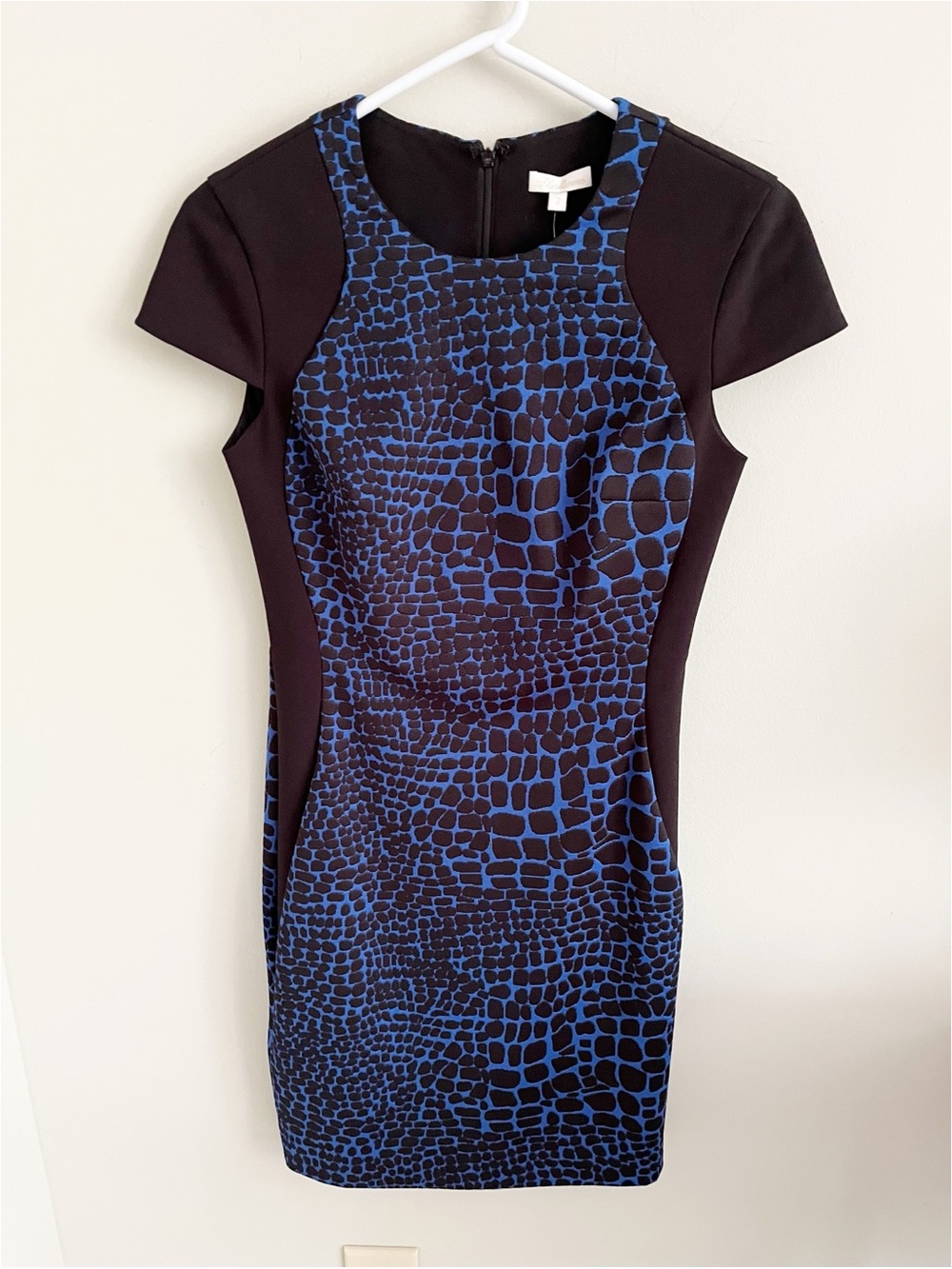 Shoshanna NWT black/blue animal print sheath dress sz 2